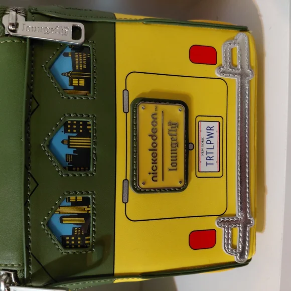 Toy Van - Green, Yellow, Orange - Picture 5 of 9